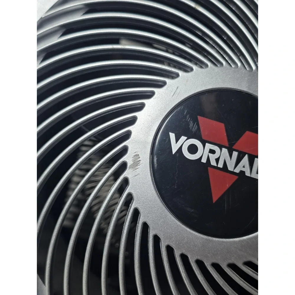 Vornado VH10 Portable Heater 1500-Watt Electric Whole Room Vortex